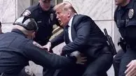 تصاویر جنجالی از فرار دونالد ترامپ از دست پلیس‌