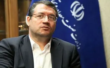 سخنگوی کمیسیون صنایع مجلس:
نمایندگان از توضیحات وزیر صنعت به 11 سوال قانع شدند