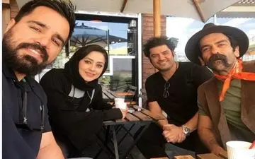سلفی بهاره کیان افشار و سام درخشانی در یک دورهمی (عکس)