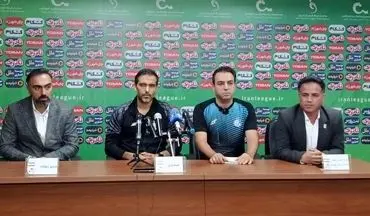 مربی استقلال: از بازیکنان خارجی راضی هستم