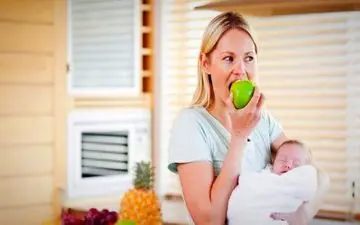 گرسنگی زیاد در شیردهی عللی دارد و راه حلی