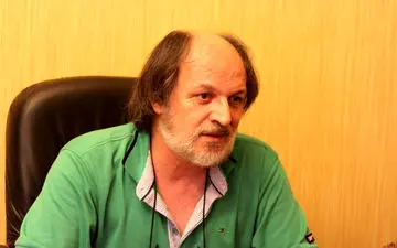 امین تارخ سکته قلبی کرد / برای او دعا کنید+عکس 