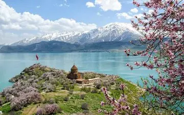 سفر به وان؛ یک تجربه فراموش نشدنی در ترکیه