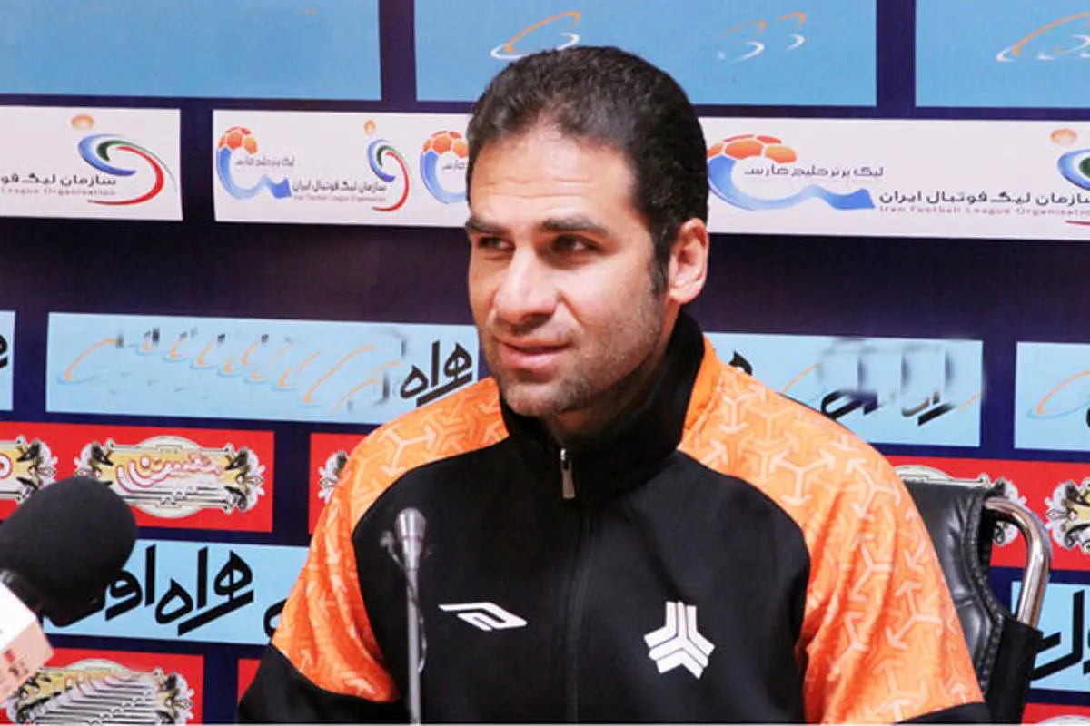 صادقی: تماشاگران به بازی انرژی دادند اما کم‌تجربه بودیم