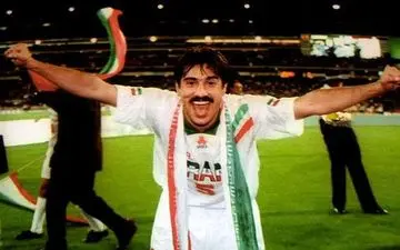 پیراهن اسطوره پرسپولیس در موزه فیفا 