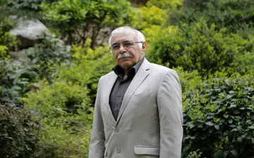 اعلام زمان و مکان تشییع زنده یاد محمد علی بهمنی
