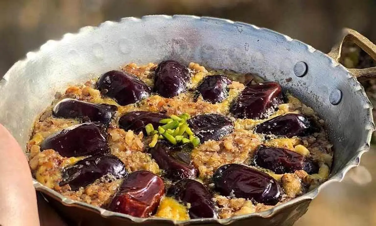 طرز تهیه  خاگینه خرما و گردو| خیلی مقویه