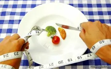 رژیم گرفتن از چاقی مرگبارتر است