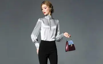 شومیزهای سفید زنانه رو این طوری که من میگم ست کن / فوق العاده است