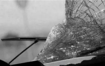 رهاسازی 20مسافر تصادف مینی بوس در اتوبان قم_تهران