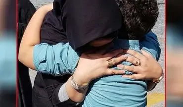اقدام ارزشمند پلیس زن اشک همه را در کلانتری تهران در آورد/عکس 
