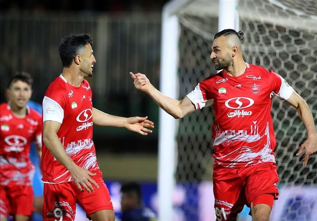   برتری پرگل پرسپولیس در نیمه اول با گلزنی دو مهاجم 
