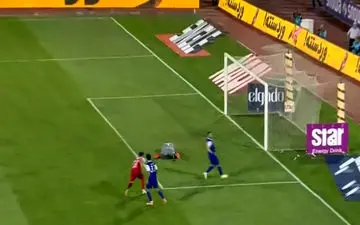 ویدئو | گل سوم پرسپولیس به اسقلال خوزستان