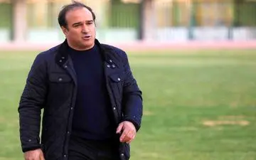 انتقادات سرمربیان استقلالی به همدیگر/  آقای سرمربی برادرت کنار زمین چکار می کرد؟
