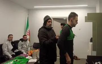 مجوز فیفا برای استفاده از دوربین روی لباس داور پرسپولیس و سپاهان