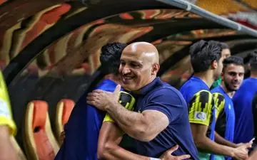 علیمنصور چهارده امتیازی شد