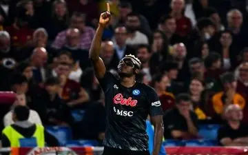 شکست شاگردان مورینیو مقابل صدرنشین؛ اوسیمهن دروازه رُم را فرو ریخت 