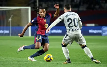 خشم کُنده: احترام نگه دارید، ما ماشین نیستیم!