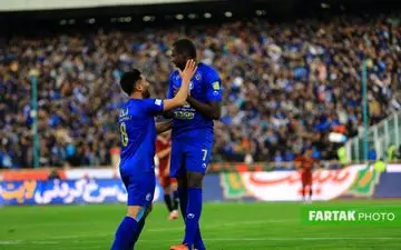 
از سوغاتی دیاباته تا تیک آبی صفحه استقلال!
