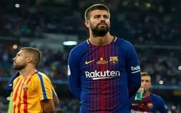 پیکه با حضور در پای صندوق رای جنجال آفرید +عکس