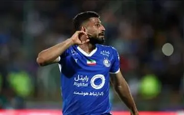 بازگشت مدافع استقلال به جمع آبی‌پوشان