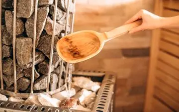  سونا می‌تواند به کاهش وزن در زنان یائسه کمک کند ؟

