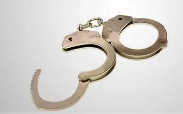 زن دیوانه گردن پسری 6 ساله را برید!