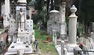 گزارش موبایلی معصومی‌نژاد از گرامی‌داشت مردگان در ایتالیا 