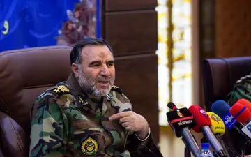 فرمانده نیروی زمینی ارتش: طومار متجاوزان را در هم می‌پیچیم