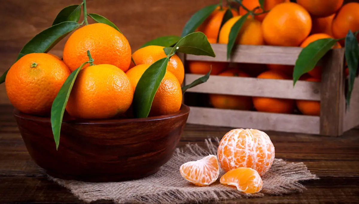 خواص فروان این میوه خوشمزه نارنجی رنگ