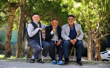 حقوق مهر ماه بازنشستگان کشوری پرداخت شد