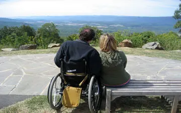 هنگام ازدواج با فرد معلول چه مواردی را باید در نظر بگیرید؟