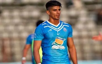 مدافع ملوان به پیکان پیوست