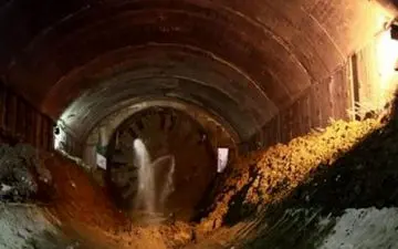 ۱ نفر کشته و ۳ نفر مفقود شدند  در حادثه ریزش معدن هجدک
