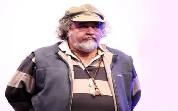 چرا همیشه آقای محمدرضا شریفی‌نیا در فیلم ها دو زن دارد ؟ + ویدئو