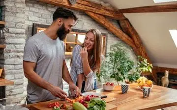 بهترین شیوه آرام کردن زن توسط شوهرش