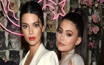 خواهران جنر باز هم در مرکز توجه؛ استایل‌های جنجالی و متفاوت کندال و کایلی جنر