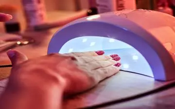 خطرات پنهان «لاک ژلی» که کسی به شما نمی‌گوید!