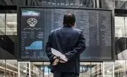 پیش‌بینی بورس فردا 9 خرداد 1402 / خطر سقوط در کمین بازار سرمایه!
