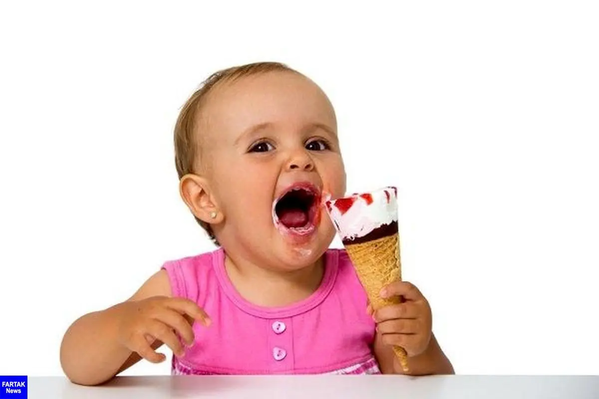 از چه سنی میتوان به کودک بستنی داد ؟ + عوارض