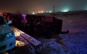 حادثه در جاده ارومیه–مهاباد؛ انحراف و واژگونی اتوبوس مسافربری