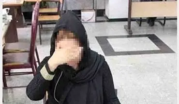 سرهنگ قلابی در تله پلیس / زن پلیس نما دستگیر شد