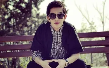 ژست آتلیه ای لاکچری بازیگر خوش چهره سینما