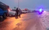 گرفتار شدن 200 خودرو در کولاک گردنه فولادمحله به تلمادره مازندران