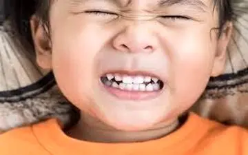 دندان‌قروچه در خواب نشانه چیست؟