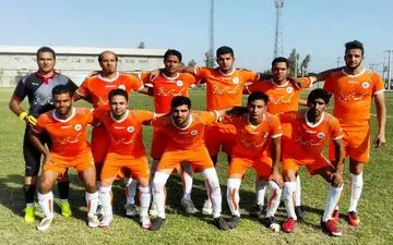 سرمربی و اعضای کادرفنی سنگ آهن بافق یزد معرفی شدند