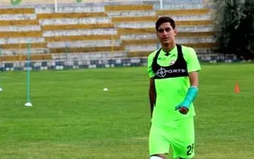 حضور نادری در تهران برای عقد قرارداد با پرسپولیس+فیلم 