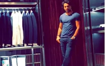 مهمان ویژه دربی: فرهاد مجیدی