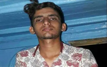  فوتبالیست 19ساله قربانی واژگونی نیسان شد(عکس)