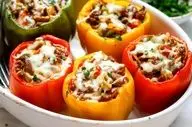 طرز تهیه املت فلفل دلمه‌ ای لاکچری؛ صبحانه‌ای شیک و خوشمزه